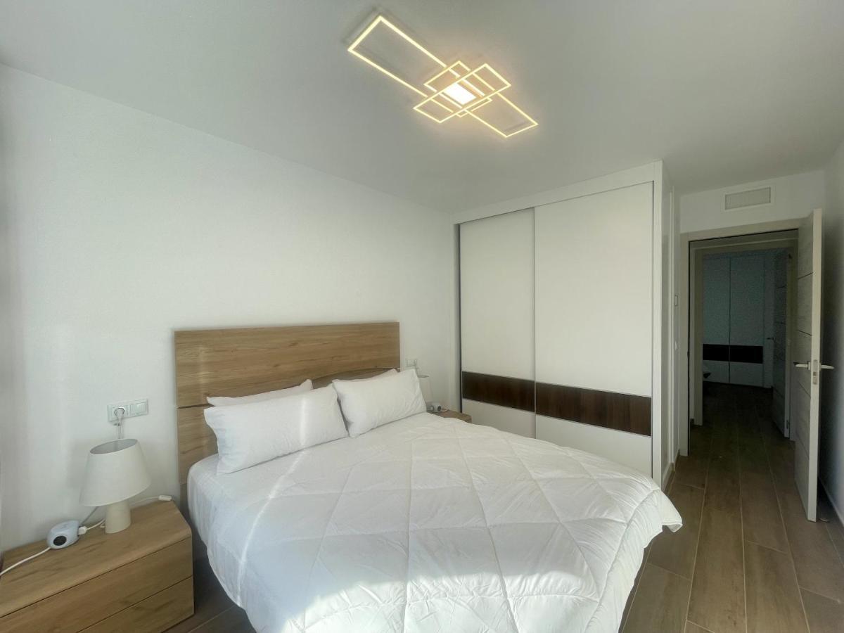 Deluxe Center Apartment Бенидорм Екстериор снимка